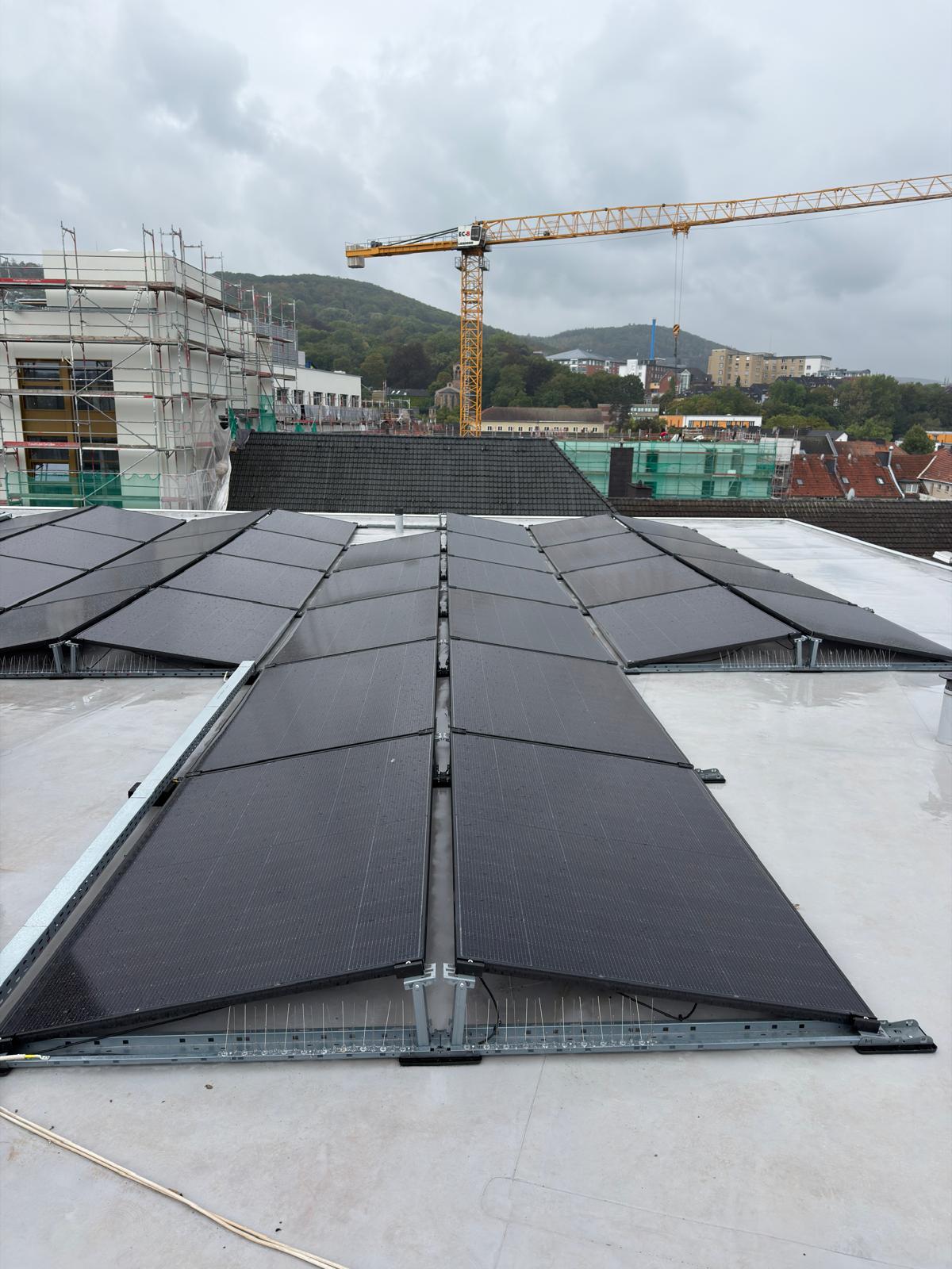 Modulreihen unserer installierten Photovoltaikanlage in Hagen